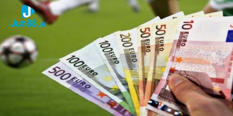 Tìm hiểu kỹ các thông tin và đưa ra phán đoán